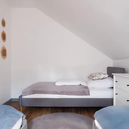 Ostoja Rakowiec בית נופש *