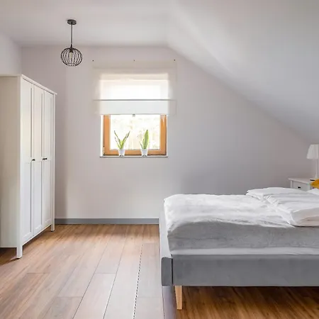 Ostoja Rakowiec בית נופש